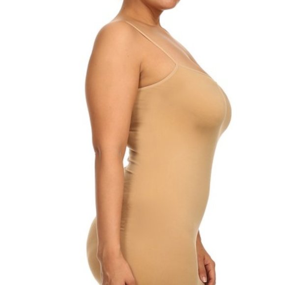 Lady's Solid Seamless Long Cami Top - Picture 2 of 6